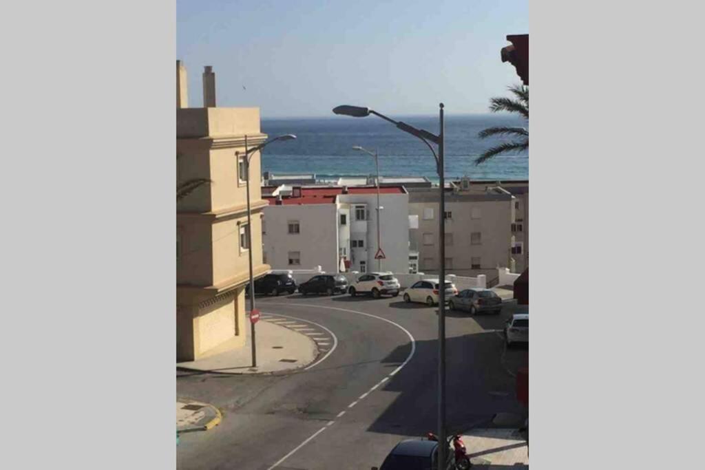 Duplex Muy Cerca De La Playa Y Del Centro Apartment Tarifa Luaran gambar